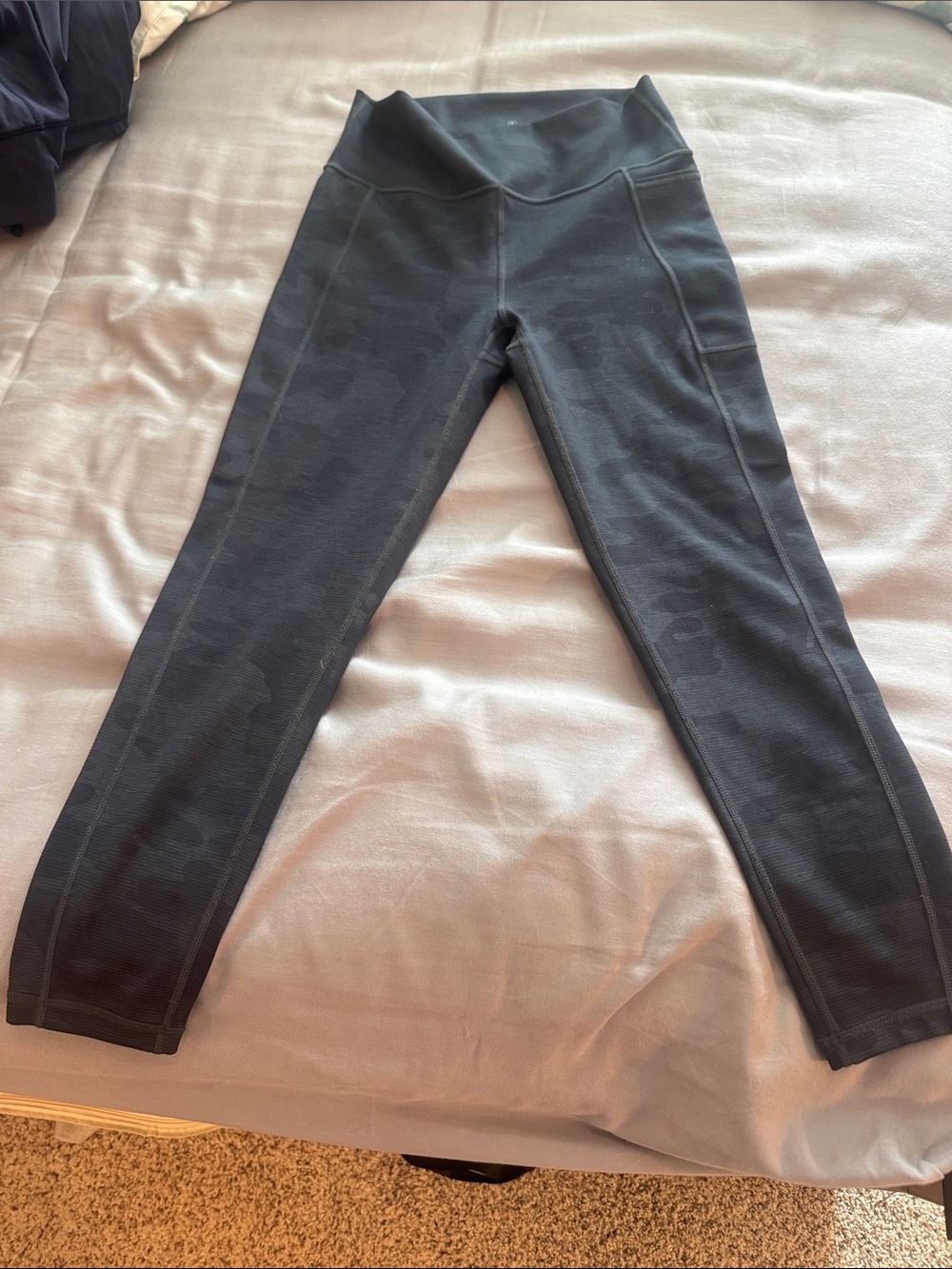 Sweaty Betty 7/8 Active Leggings Medium